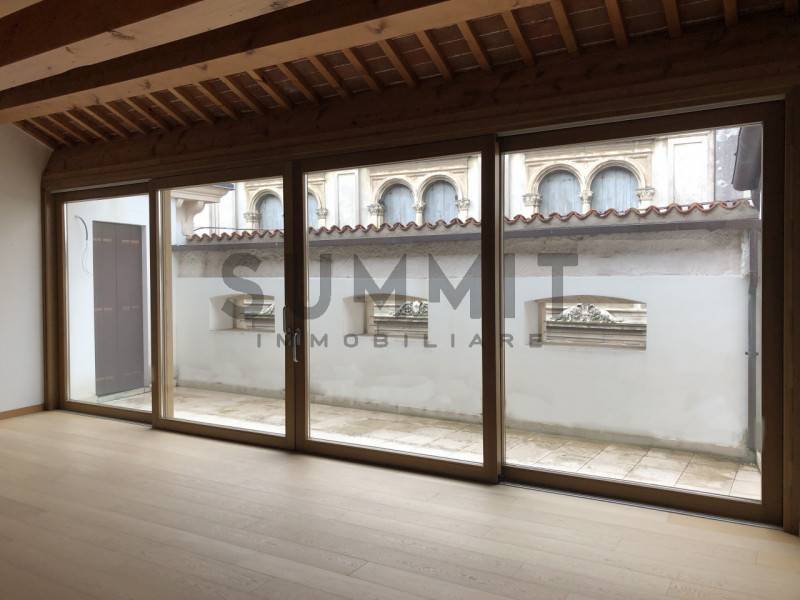 Appartamento Schio - Centro, Schio