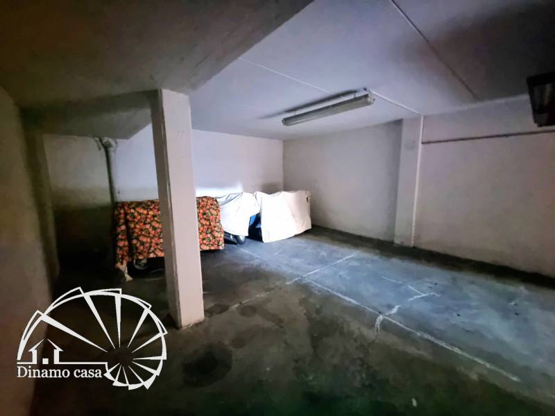 Box - Garage - Posto Auto Soccorso, Prato