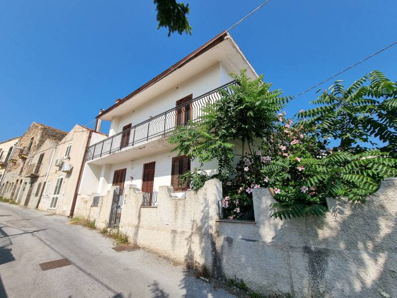 Villa Milazzo, Milazzo
