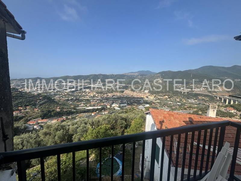 Casa indipendente Castellaro - Centro, Castellaro