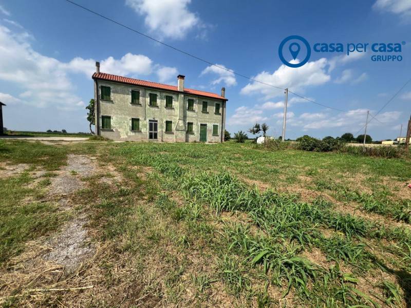 Casa indipendente Bellombra, Adria