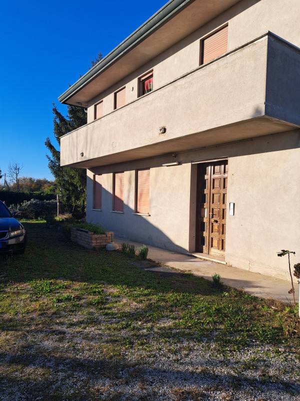 Casa indipendente Candiana, Candiana