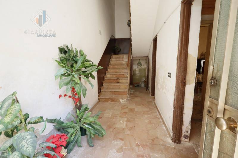 Casa indipendente, Palagonia