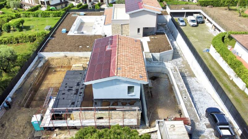 Villa, Moniga del Garda