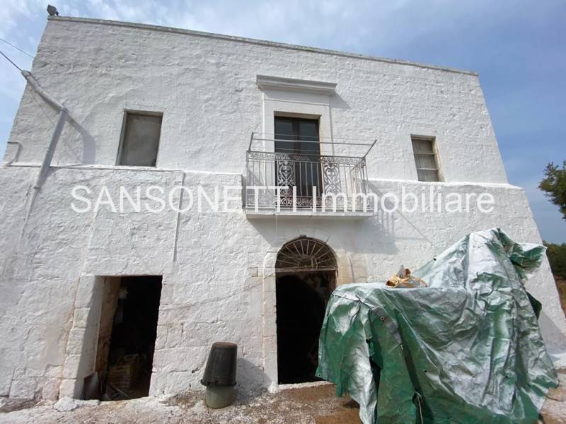 Rustico Ostuni, Ostuni