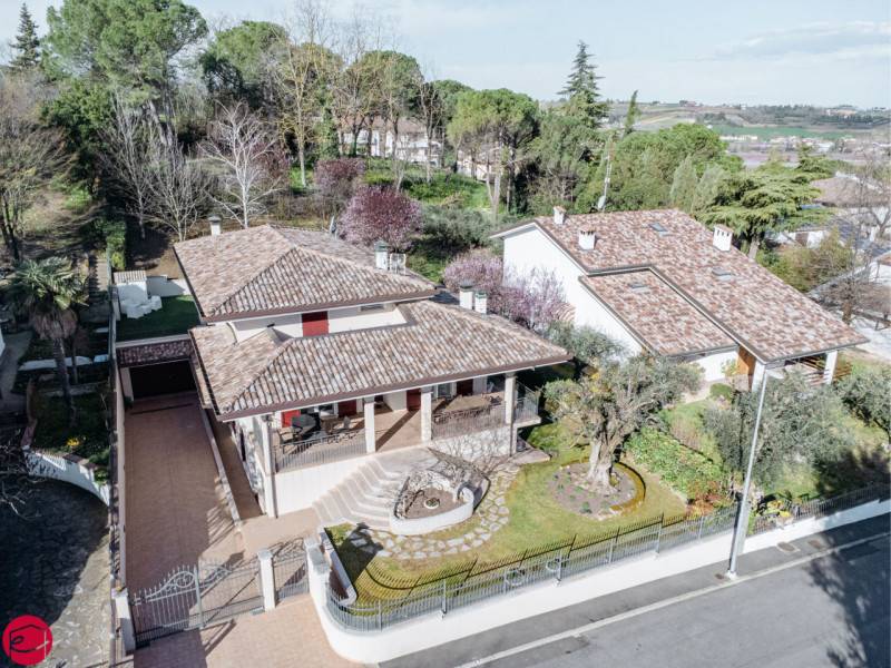 Villa Montiano, Montiano