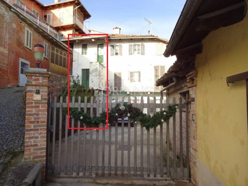 Casa indipendente Govone, Govone