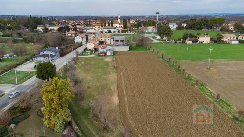 Terreno edificabile Joannis, Aiello del Friuli