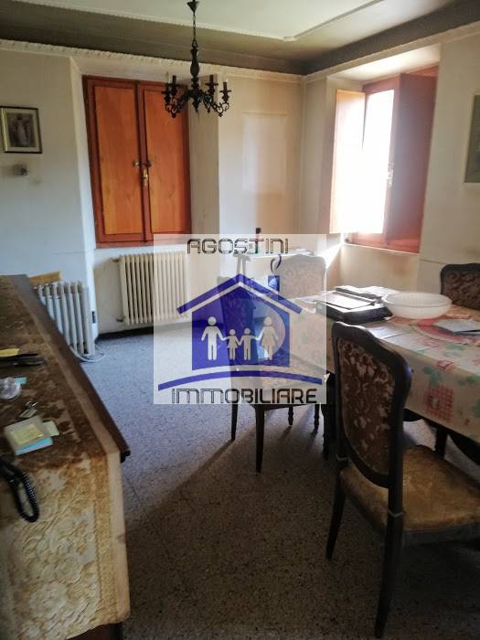 Casa indipendente Roccafluvione, Roccafluvione