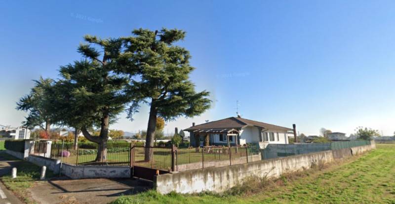 Casa indipendente Caluri, Villafranca di Verona
