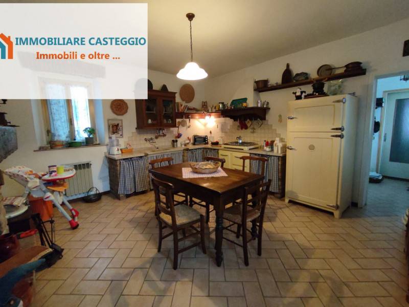Casa indipendente Torrazza Coste, Torrazza Coste