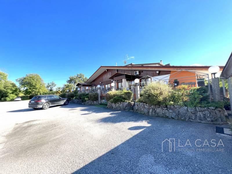Attività  commerciale Madonna di Strada, Fanna