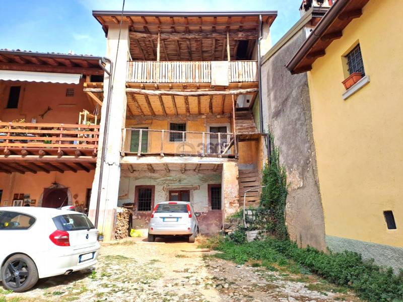 Rustico Monticelli Brusati, Monticelli Brusati