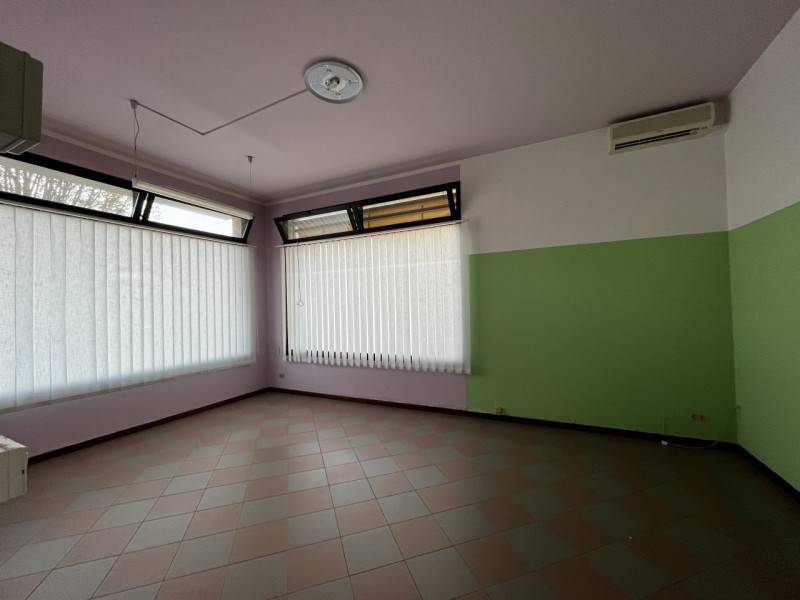 Ufficio Santa Margherita d 'Adige - Centro, Borgo Veneto