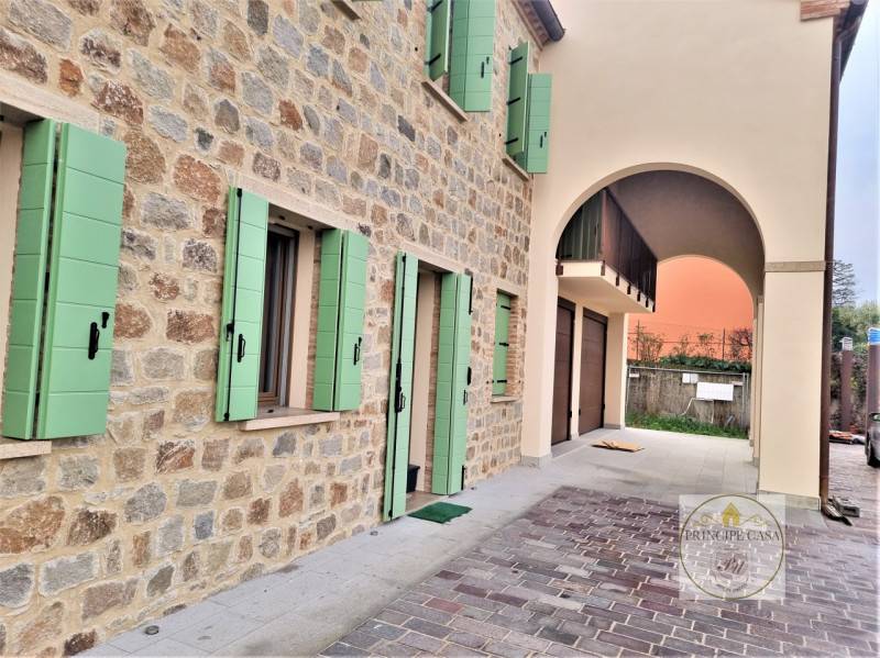 Casa indipendente Rivadolmo, Baone