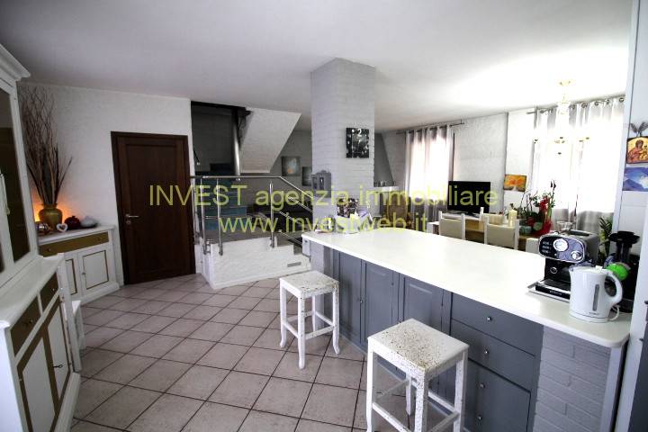Casa Bi - Trifamiliare, Loreo