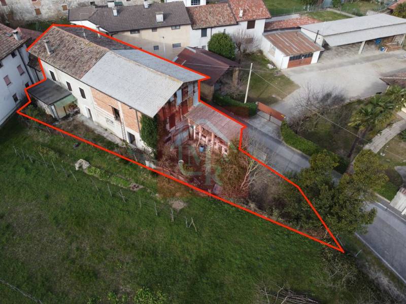 Casa Bi - Trifamiliare Visco - Centro, Visco