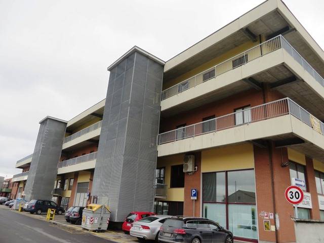Capannone Villa Chiaviche, Cesena