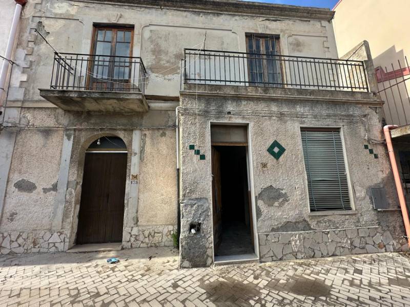 Casa indipendente Giammoro, Pace del Mela
