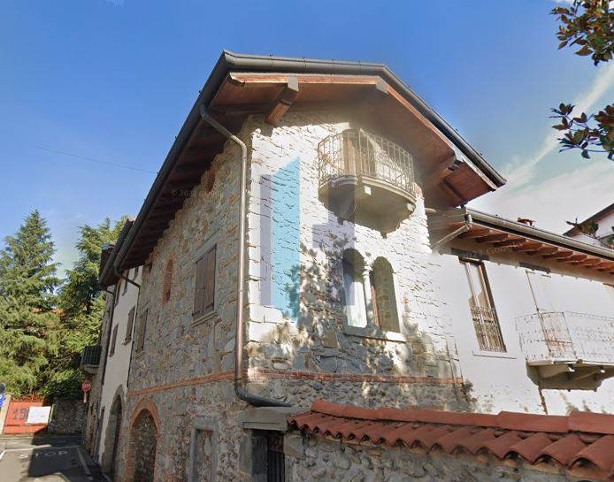 Rustico Locate, Ponte San Pietro