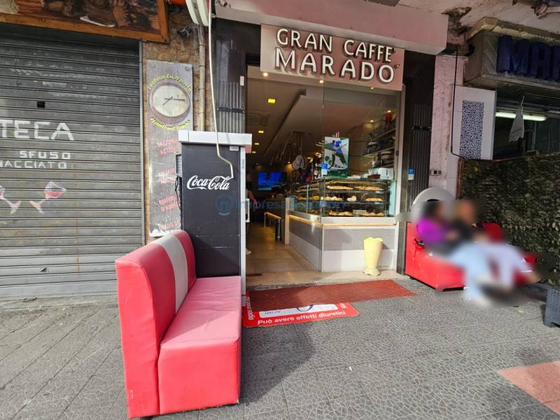 Attività  commerciale Fuorigrotta, Napoli