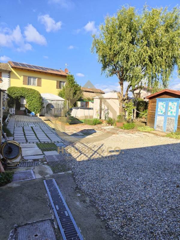 Casa indipendente Remondò, Gambolò