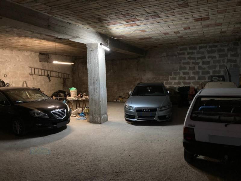 Box - Garage - Posto Auto, Ceglie Messapica