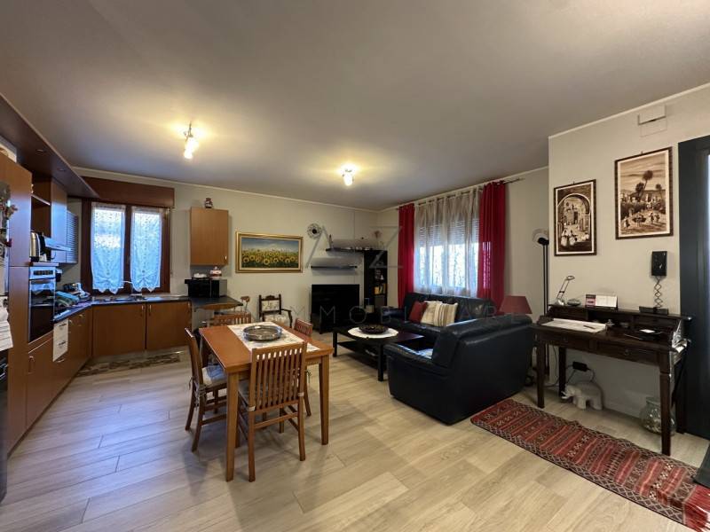 Casa Bi - Trifamiliare Onara, Tombolo