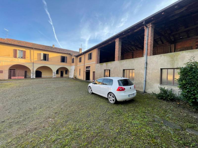 Villa, Bedizzole