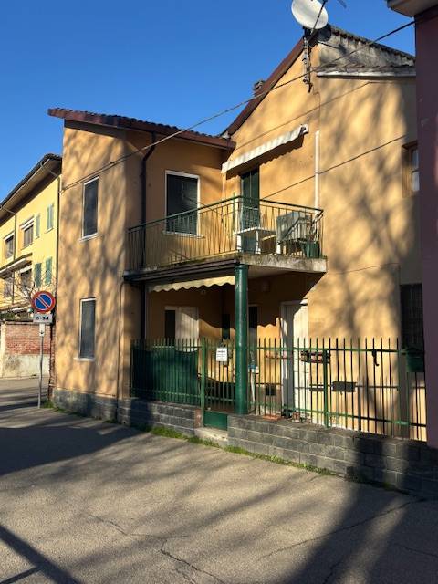 Casa Bi - Trifamiliare, Sannazzaro de' Burgondi