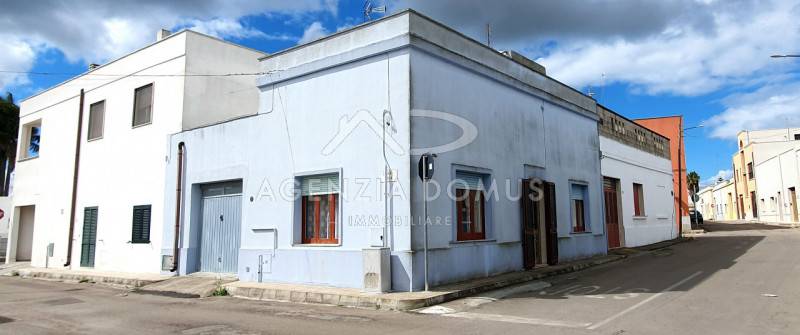 Casa indipendente Racale - Centro, Racale