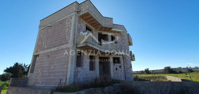 Casa indipendente, Racale