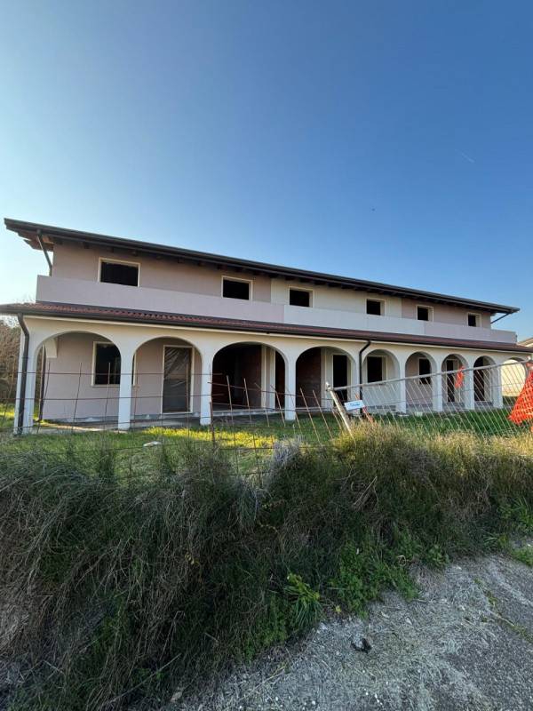 Casa Bi - Trifamiliare, San Bellino