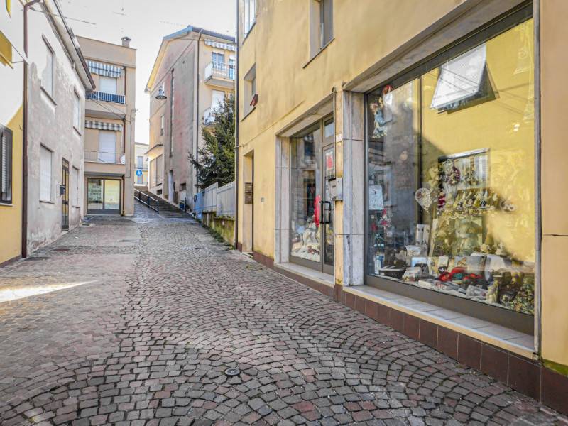 Negozio Battaglia Terme - Centro, Battaglia Terme