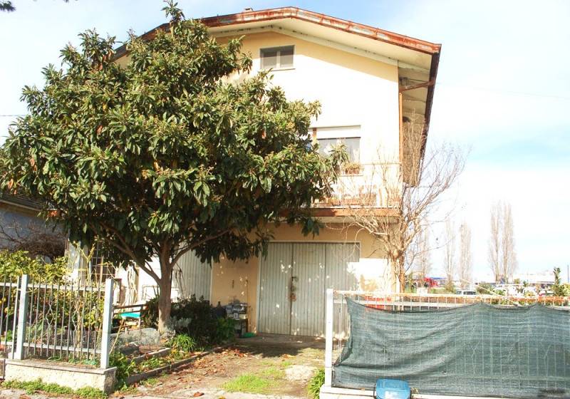 Casa indipendente San Lorenzo in Strada, Riccione