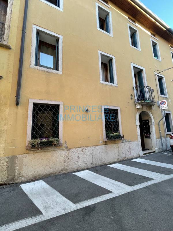 Appartamento Schio - Centro, Schio