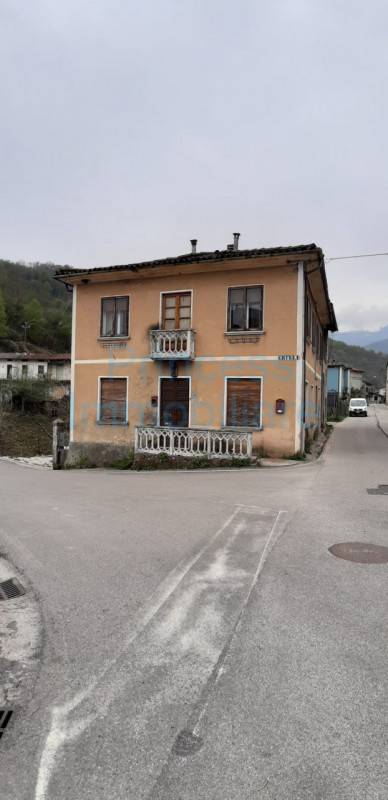 Casa indipendente Valli del Pasubio - Centro, Valli del Pasubio