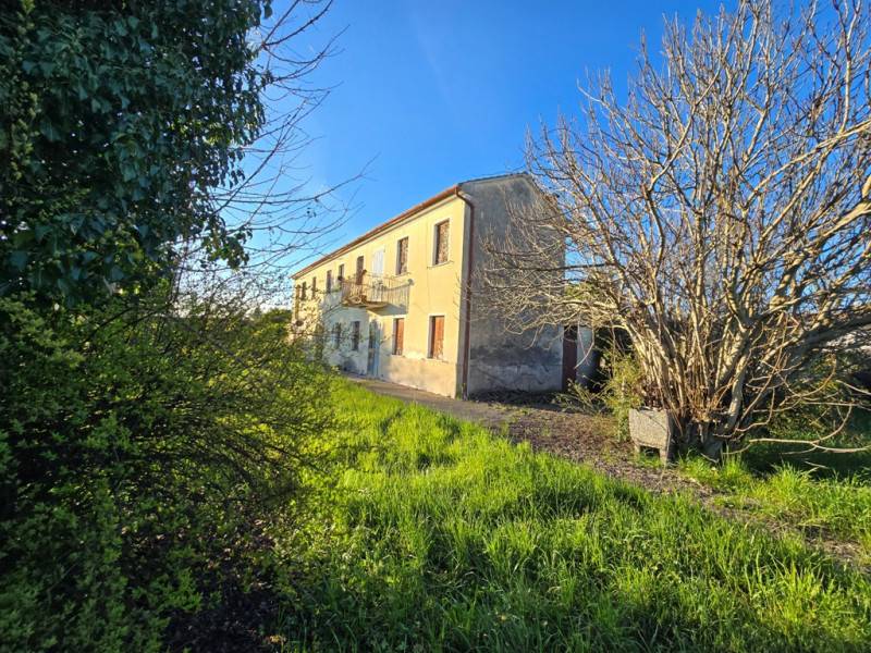 Casa indipendente Fossò, Fossò