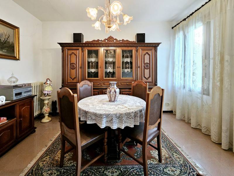 Casa indipendente Granze - Centro, Granze