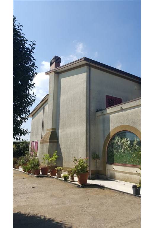 Villa Eboli, Eboli