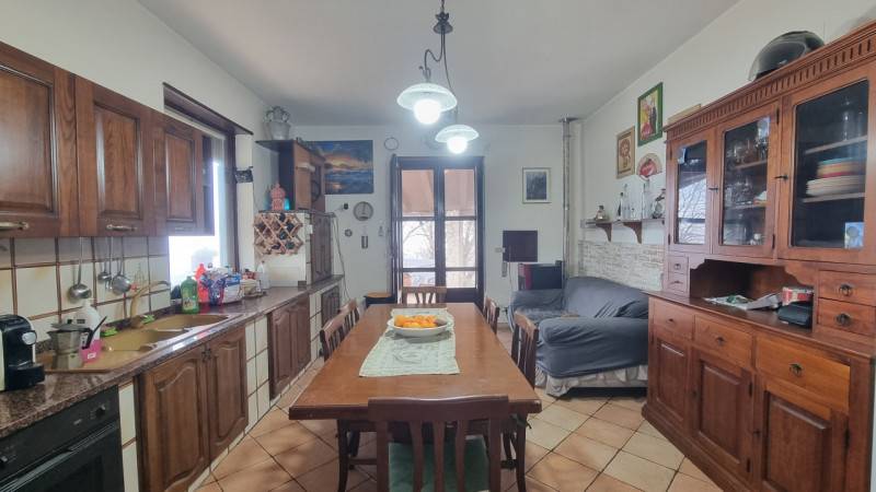 Casa indipendente Santa Lucia del Mela, Santa Lucia del Mela