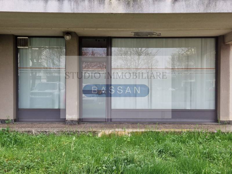 Negozio Cassano Magnago, Cassano Magnago