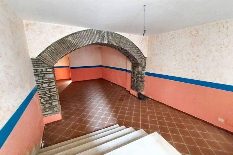 Negozio, Velletri