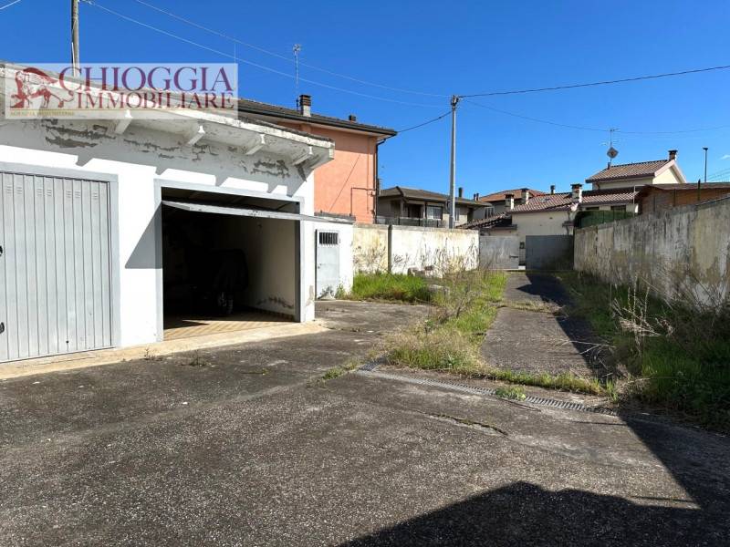 Capannone Brondolo, Chioggia
