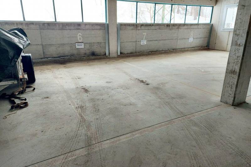 Box - Garage - Posto Auto, Campodolcino