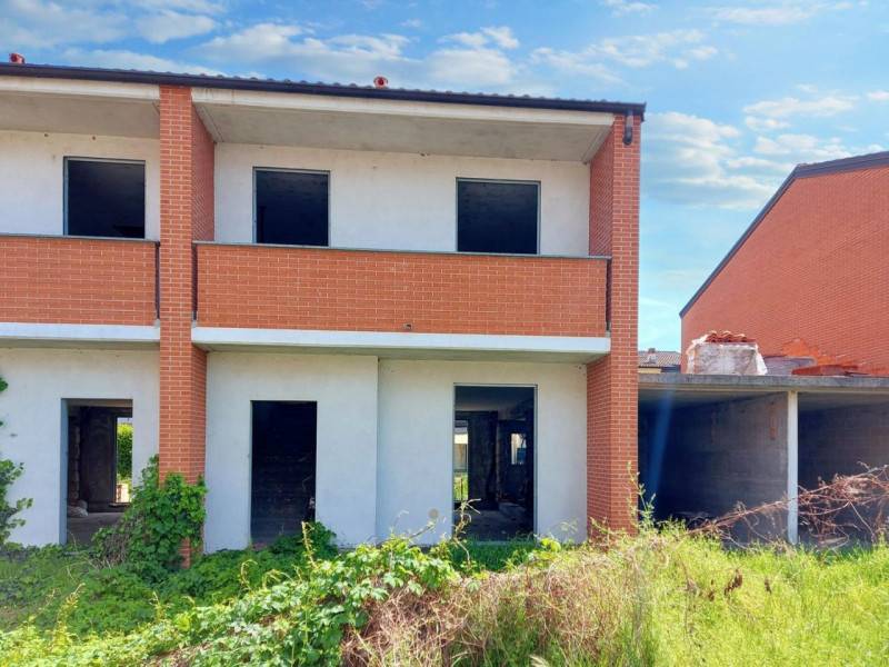 Casa Bi - Trifamiliare, Valera Fratta