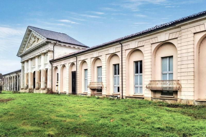 Villa, Belgioioso