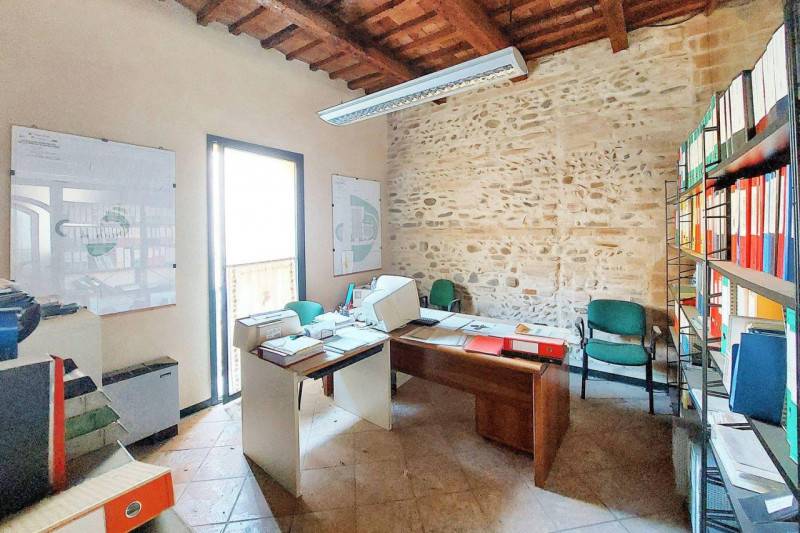 Ufficio, Forlì