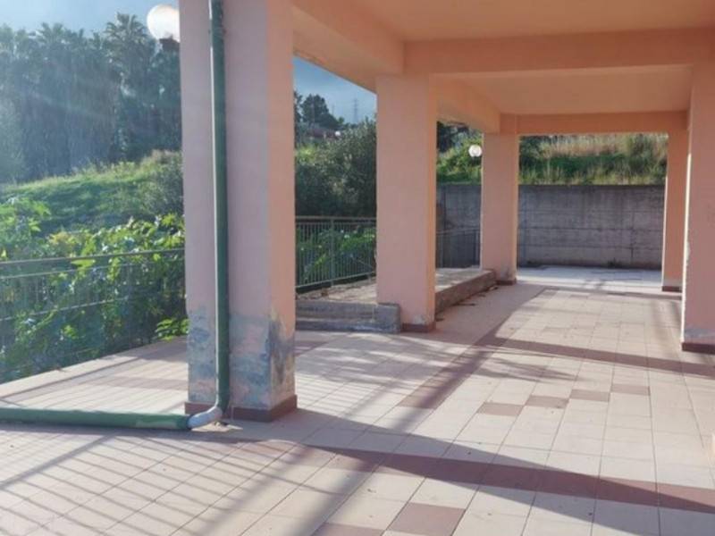 Cantina, Aci Catena