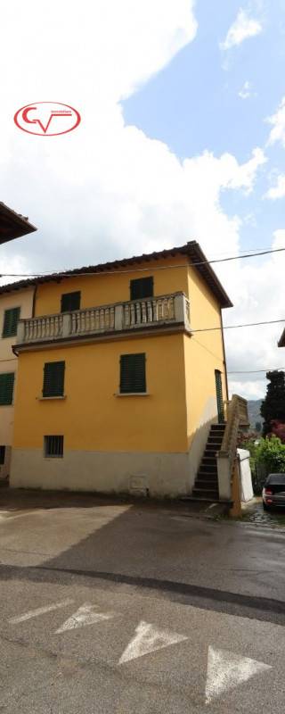 Casa Bi - Trifamiliare Montegonzi, Cavriglia